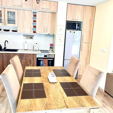 Apartment франческа Warna