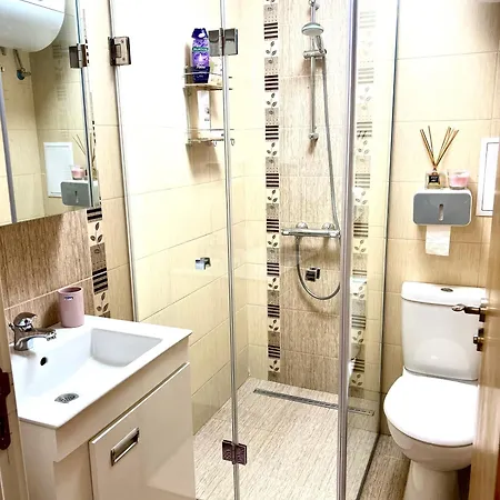 франческа 아파트 *