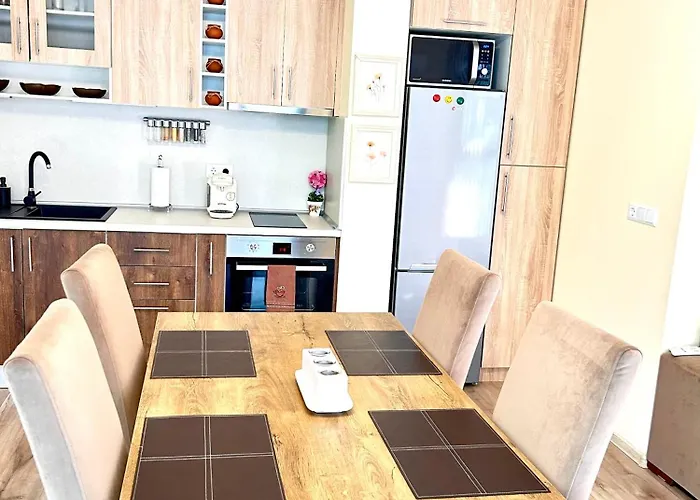 アパート франческа ヴァルナ